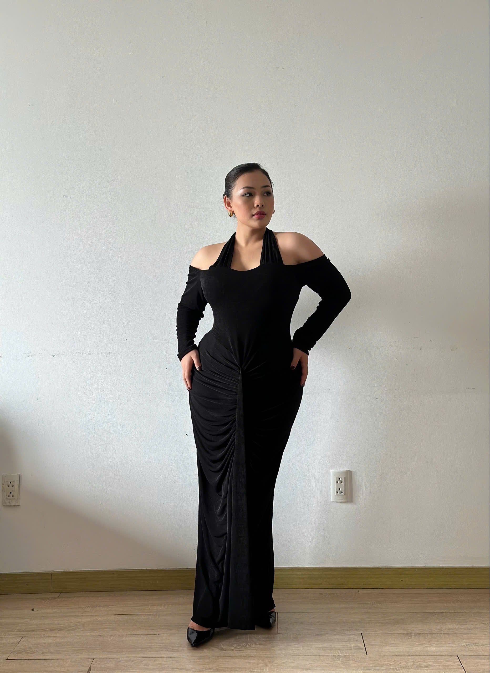 Dress - NOVELIST