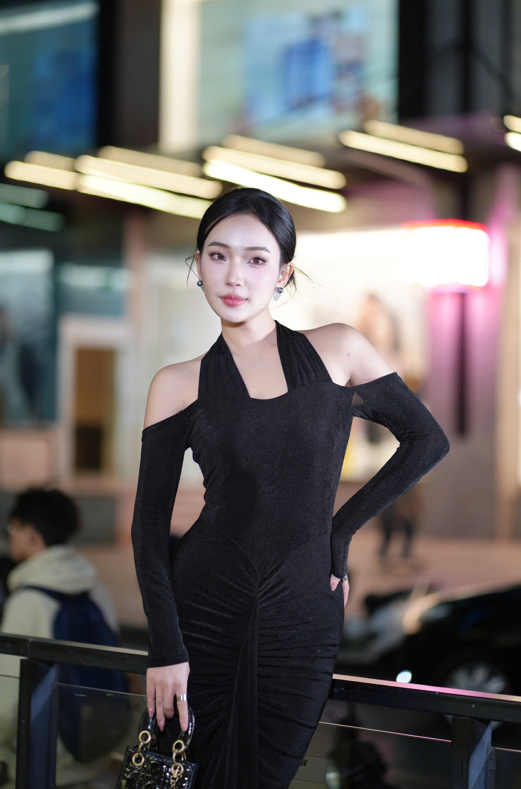 Dress - NOVELIST